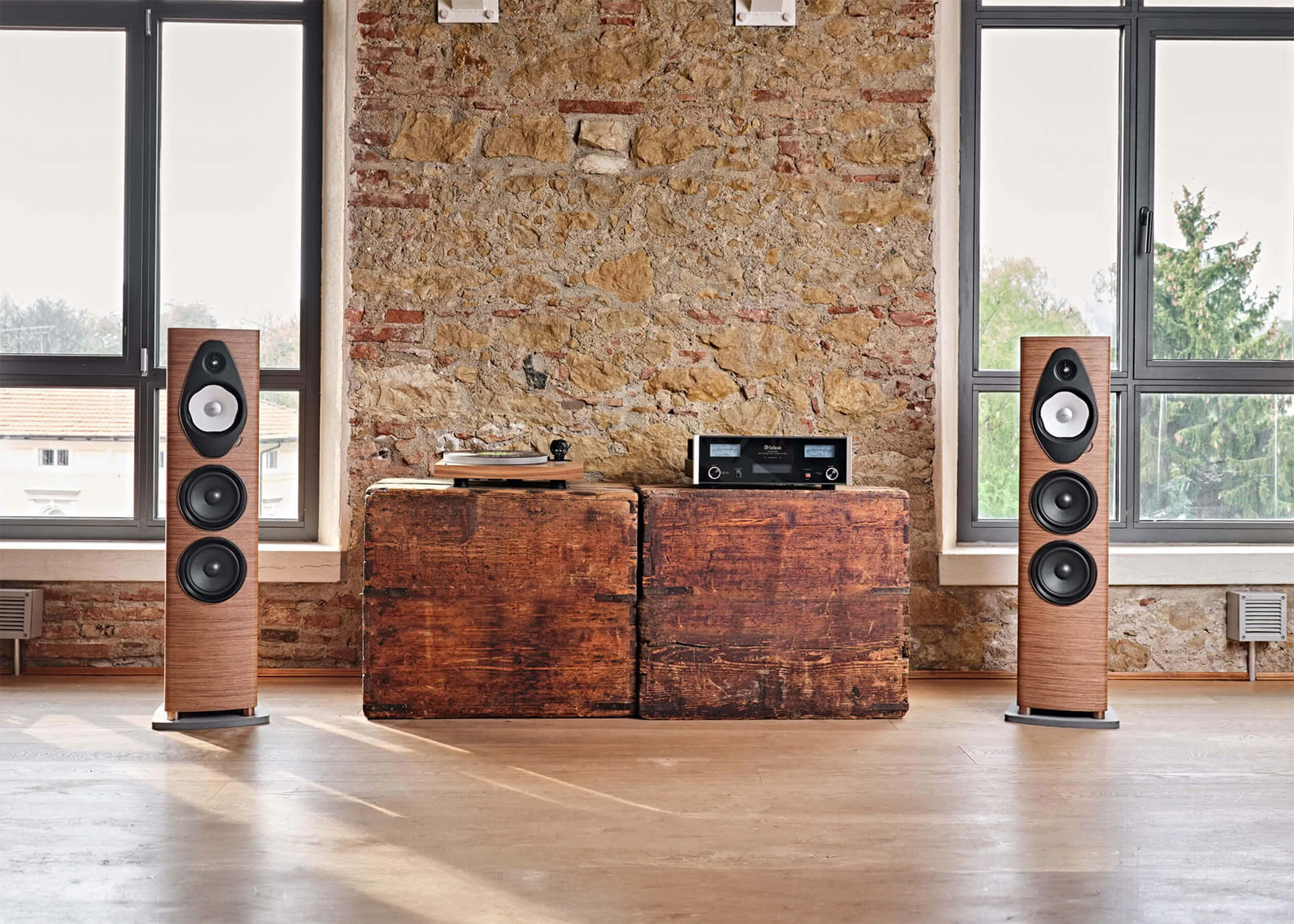 sonus-faber-sonetto-v-gen-2.jpg