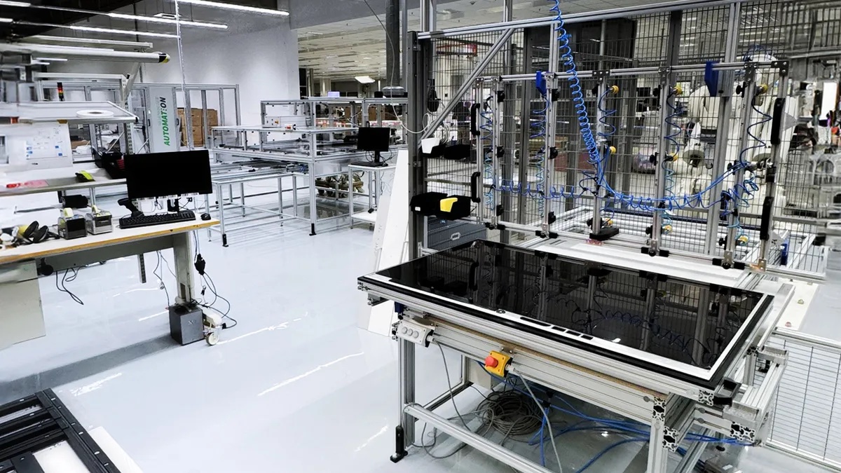 loewe-oled-lg-production-germany.jpg