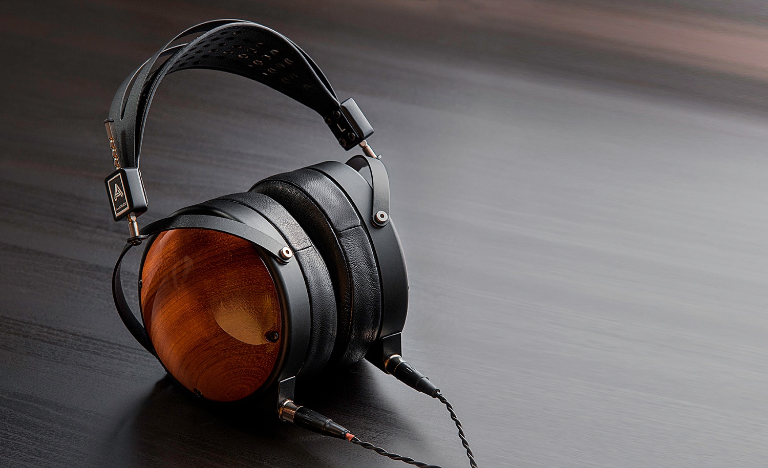 Audeze LCD-XC